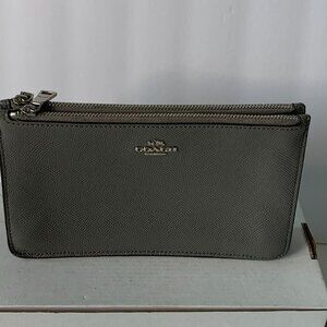 Coach  Double Zip Wristlet – Gray Crossgrain Leather